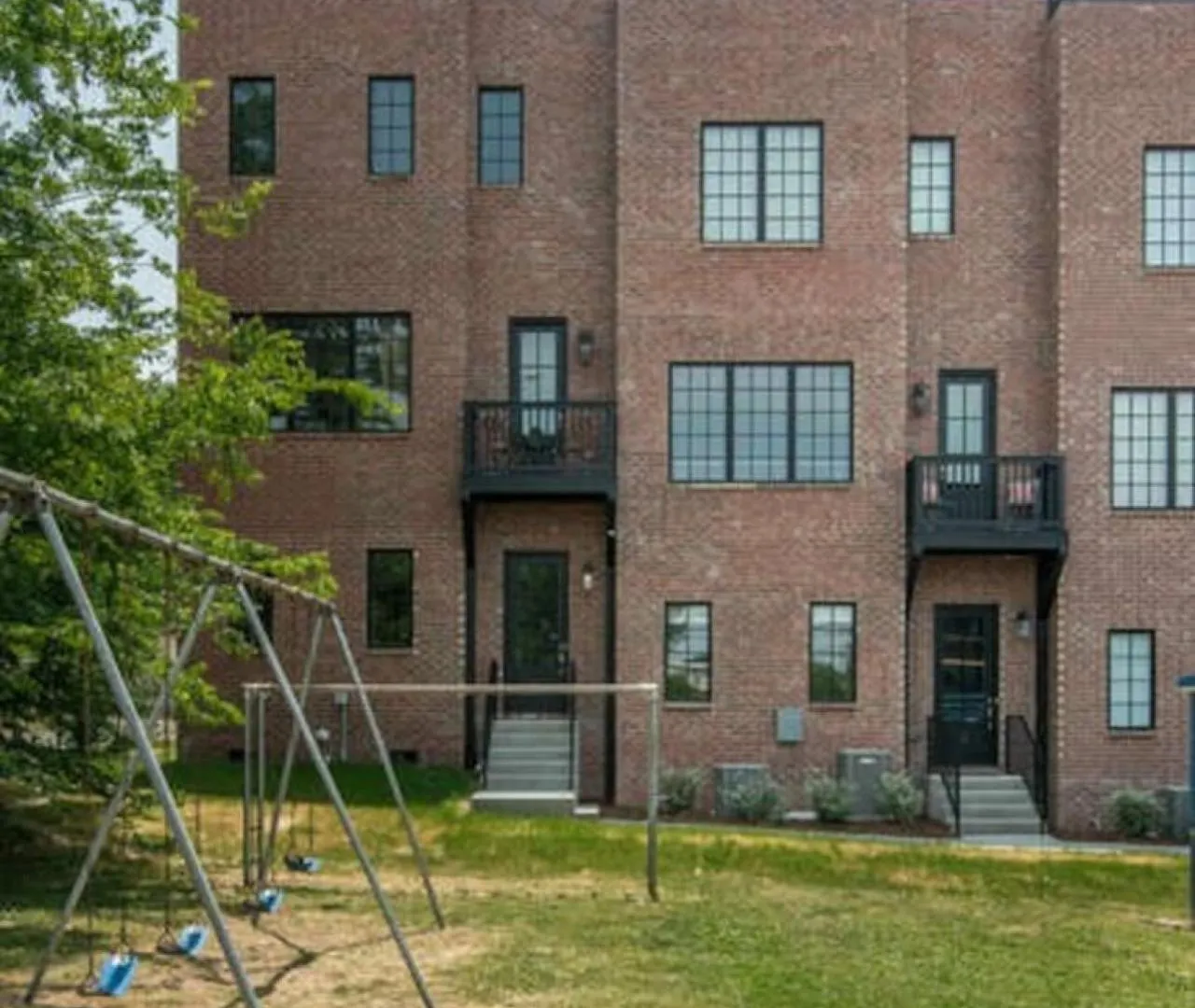 Spacious Wonderful Townhome Downtown Location Nashville Nyaraló